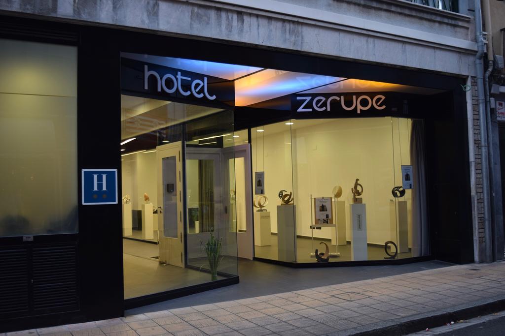 Zerupe Hotel Zarauz Zewnętrze zdjęcie