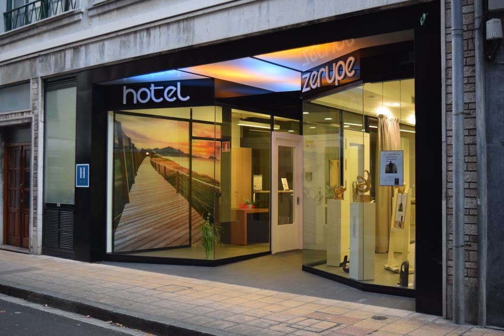Zerupe Hotel Zarauz Zewnętrze zdjęcie