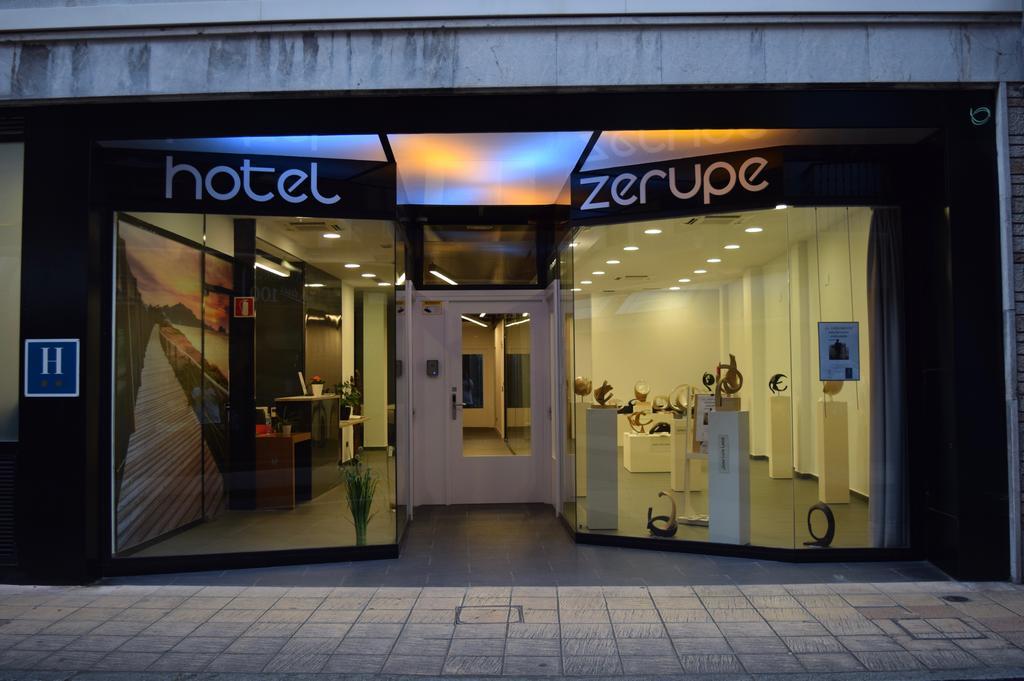 Zerupe Hotel Zarauz Zewnętrze zdjęcie